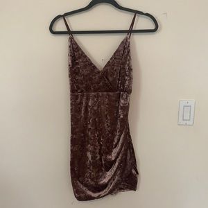 Mauve/Purple small Velvet Forever 21 Dress!